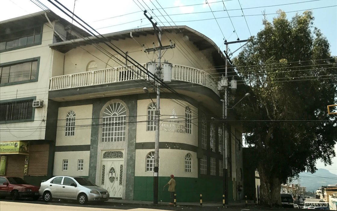Iglesia Adventista del Séptimo Día Central: opiniones, fotos, número de  teléfono y dirección de Lugares de interés cultural (San Cristóbal) |  